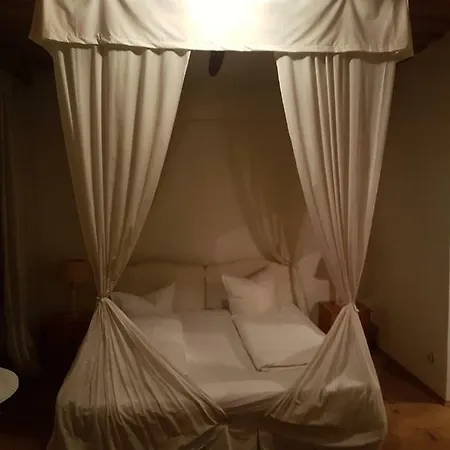 Ξενοδοχείο Posthotel 2*